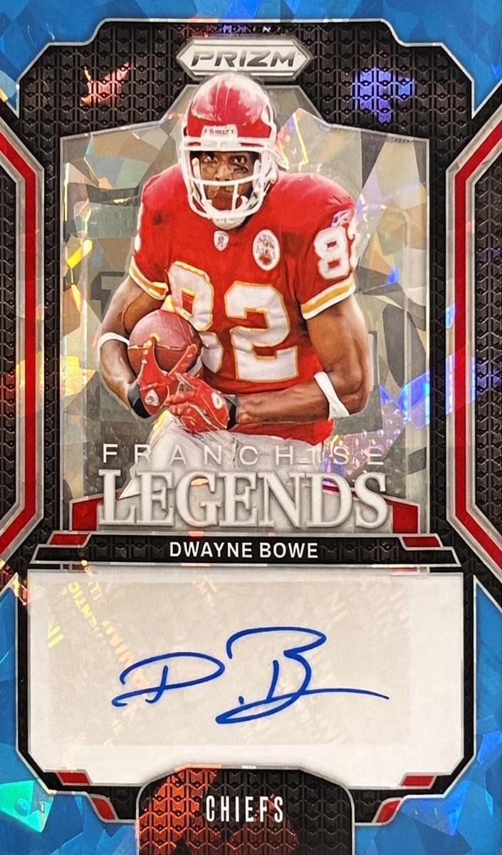 2024 Panini Prizm Football Blue Ice Dwayne Bowe #FL-DBE PSA 9