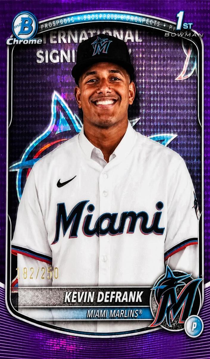 2025 Bowman Chrome Prospects Baseball Purple Pulsar Refractor Kevin Defrank #BCP-205 PSA 10