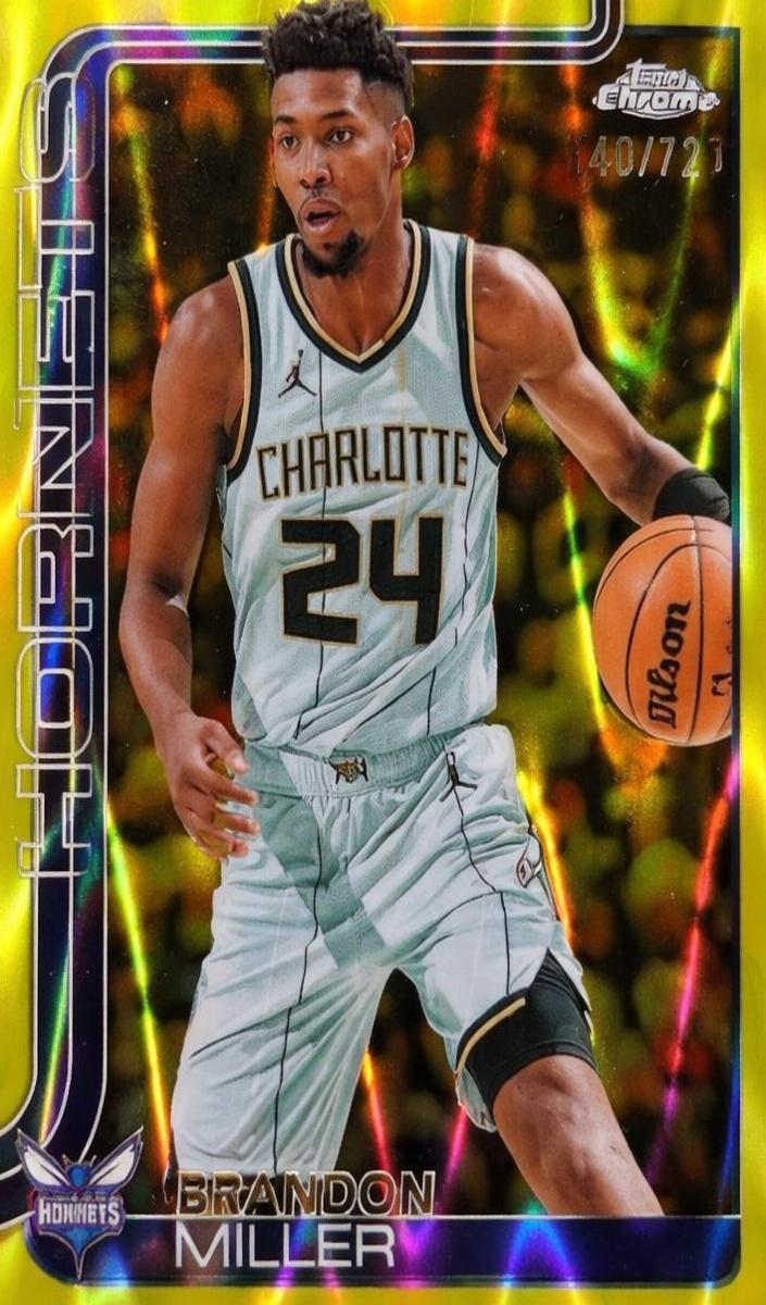 2025 Topps Chrome Basketball RayWave Yellow Refractor Brandon Miller #89