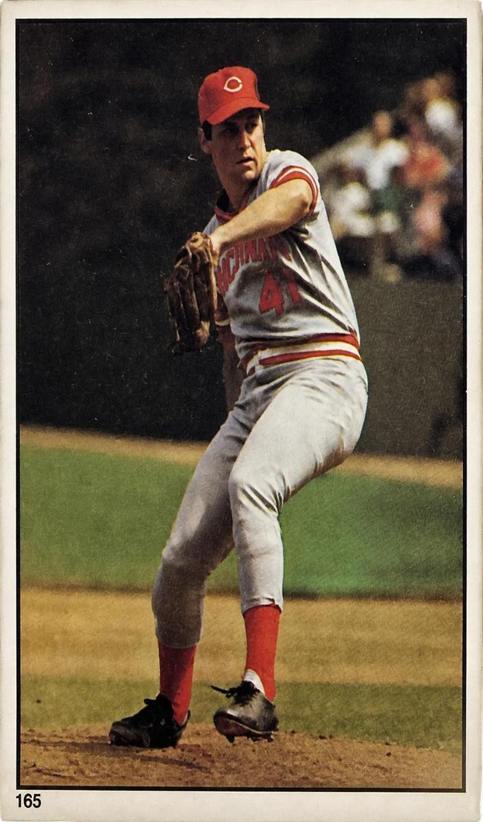 1981 Topps Stickers Baseball Tom Seaver #165 PSA 7