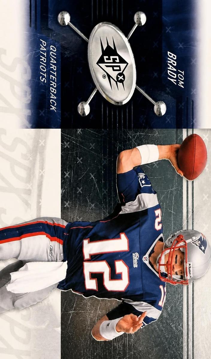 2009 SPx Football Tom Brady #85 PSA 7.5