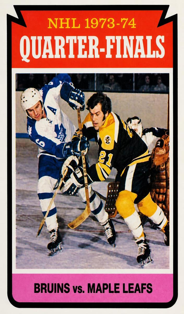 1974 Topps Hockey Quarter-Finals #211 PSA 8