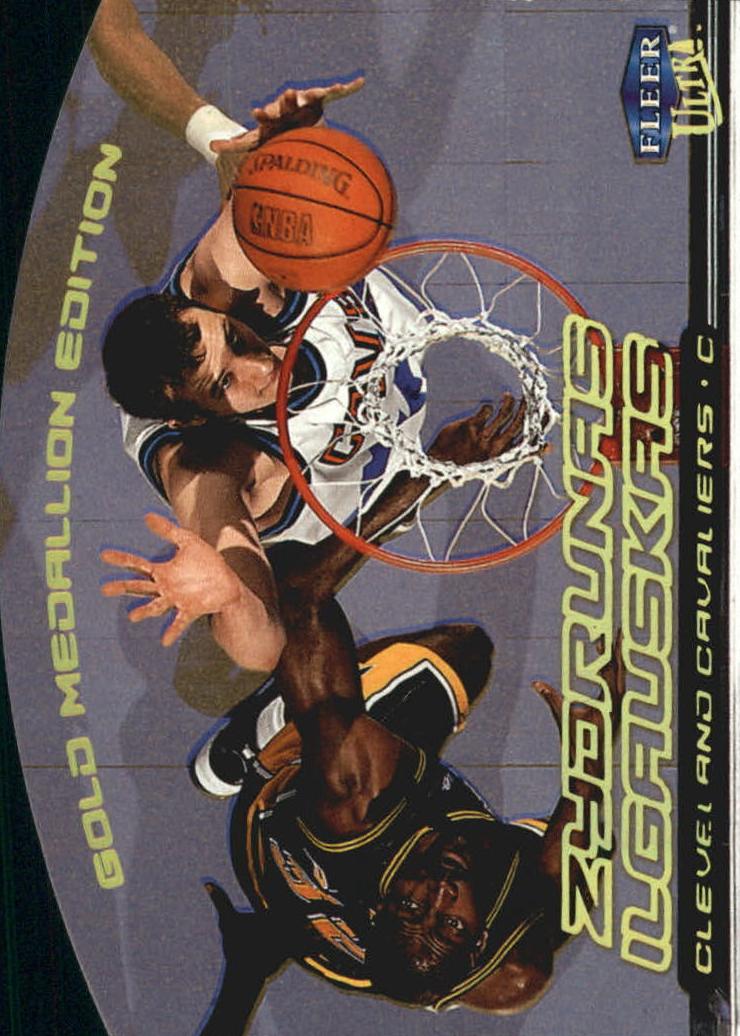 1999 Fleer Ultra Basketball Gold Medallion Zydrunas Ilgauskas #85