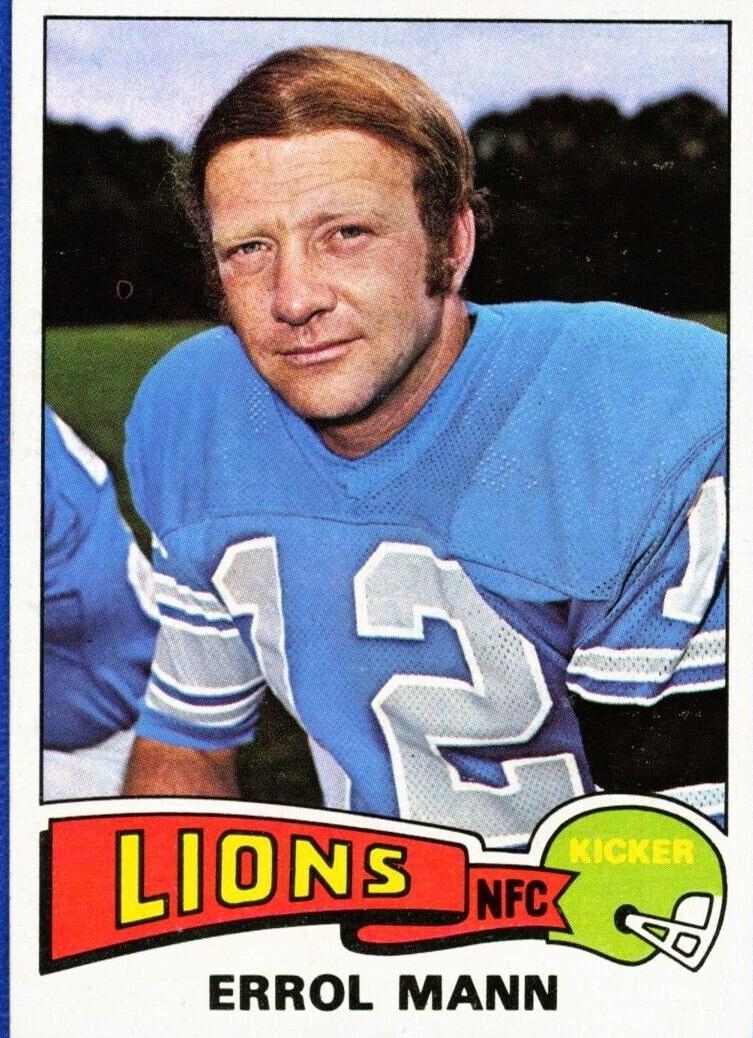 1975 Topps Football Errol Mann #421 PSA 9