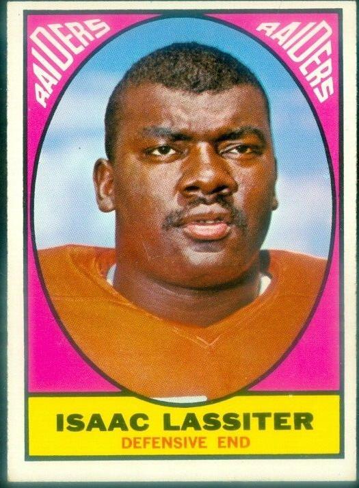 1967 Topps Football Isaac Lassiter #114 PSA 8