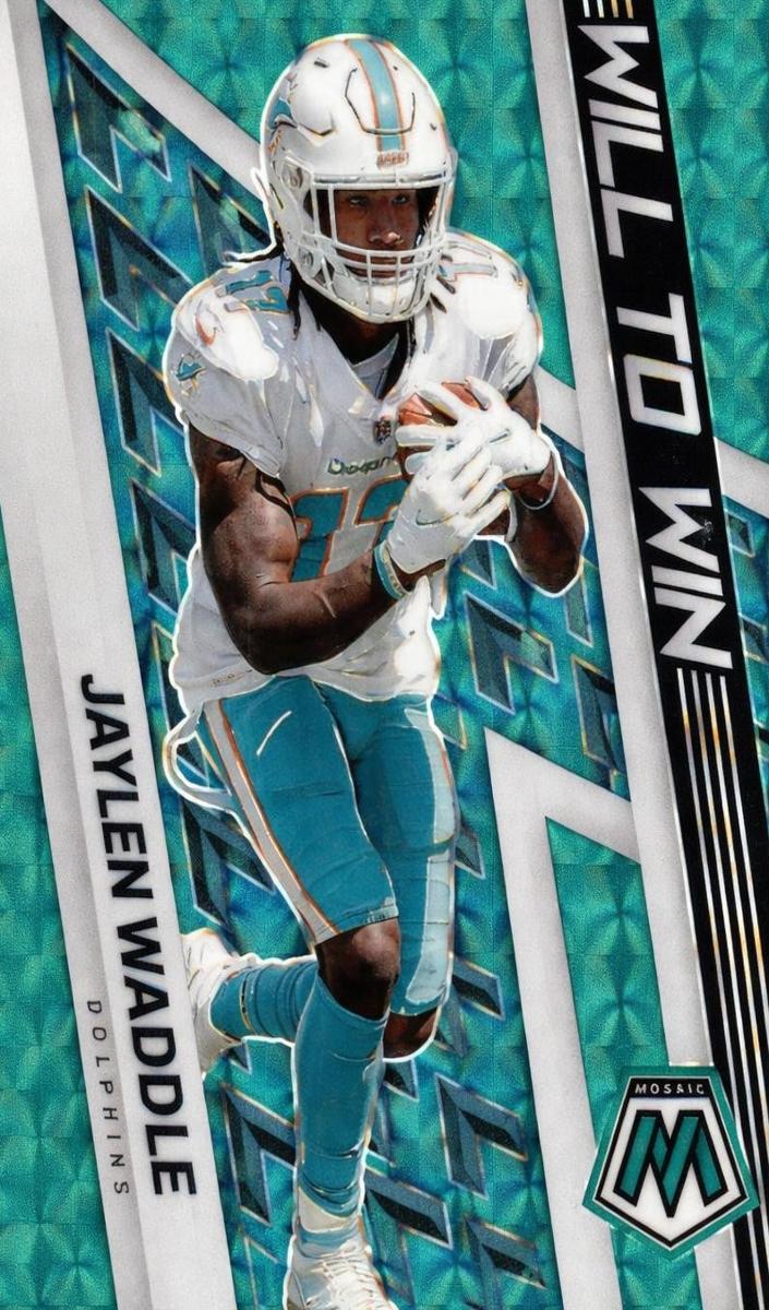 2022 Panini Mosaic Football Green Jaylen Waddle #WW-20 PSA 9