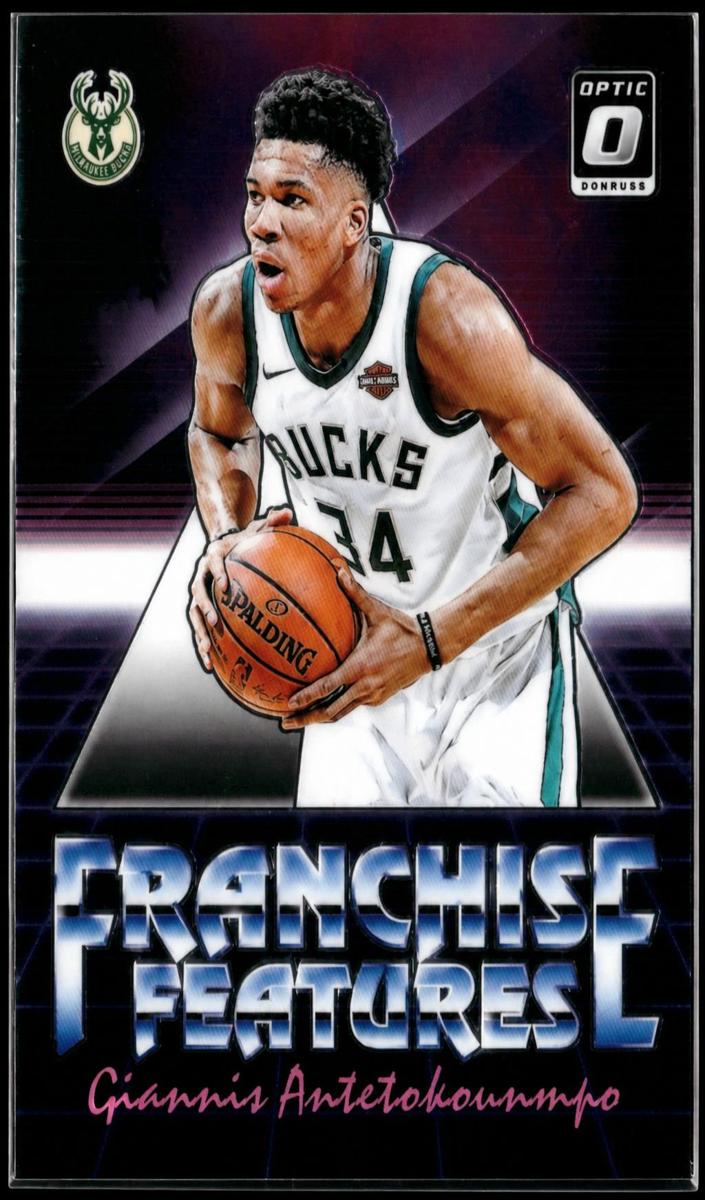 2018 Donruss Optic Basketball Giannis Antetokounmpo #17 PSA 9