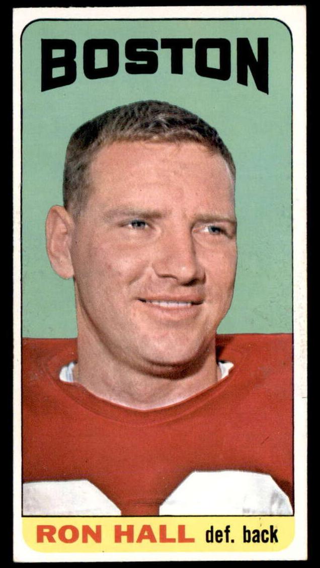 1965 Topps Football Ron Hall #12 PSA 8