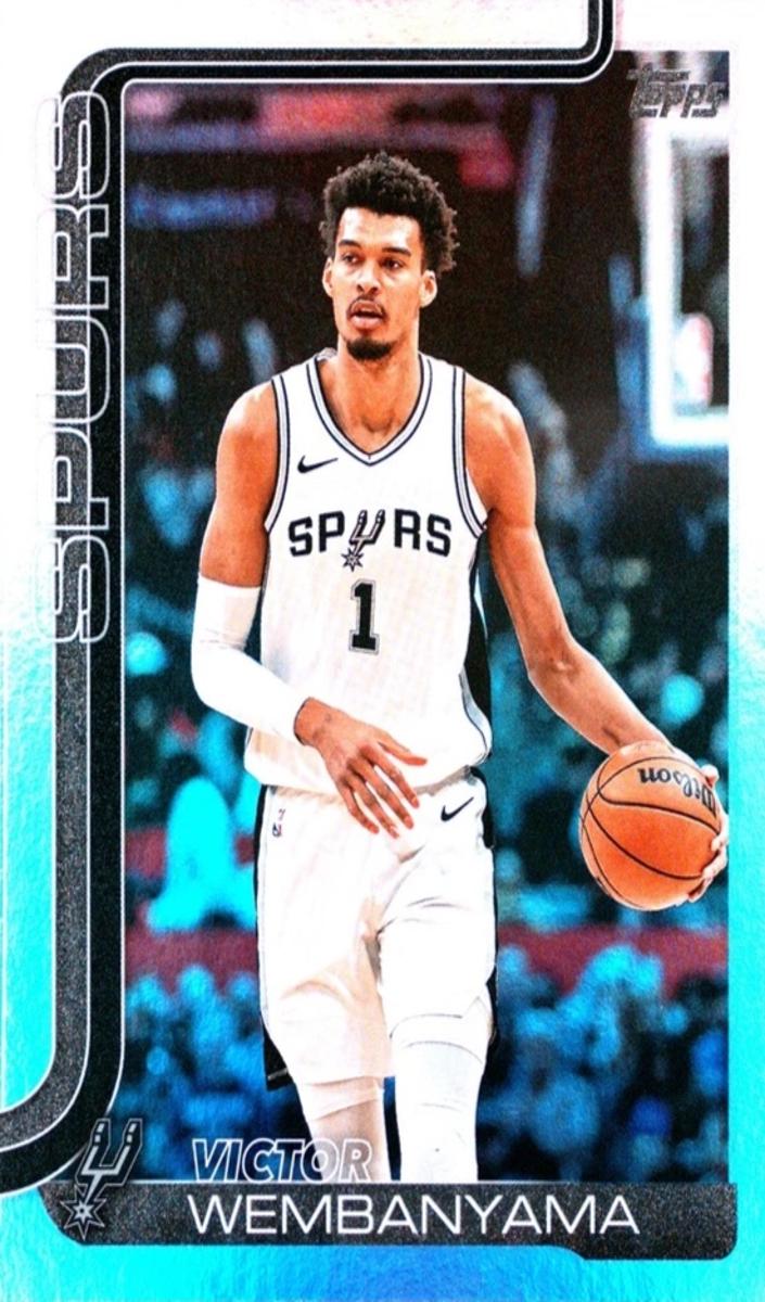 2025 Topps Basketball Rainbow Foilboard Victor Wembanyama #195 PSA 9