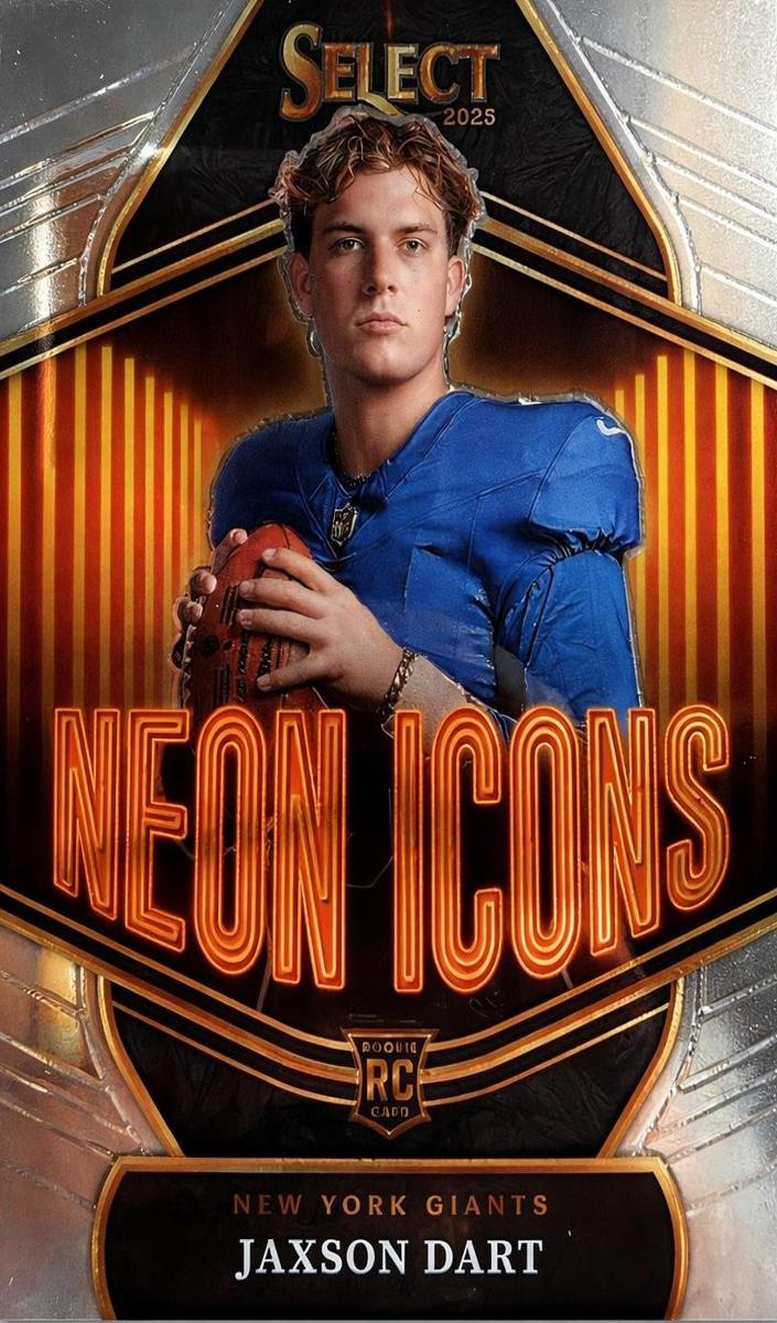 2025 Panini Select Football Jaxson Dart #18