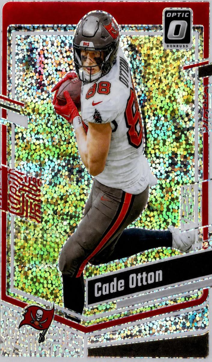 2023 Donruss Optic Football White Sparkle Cade Otton #181
