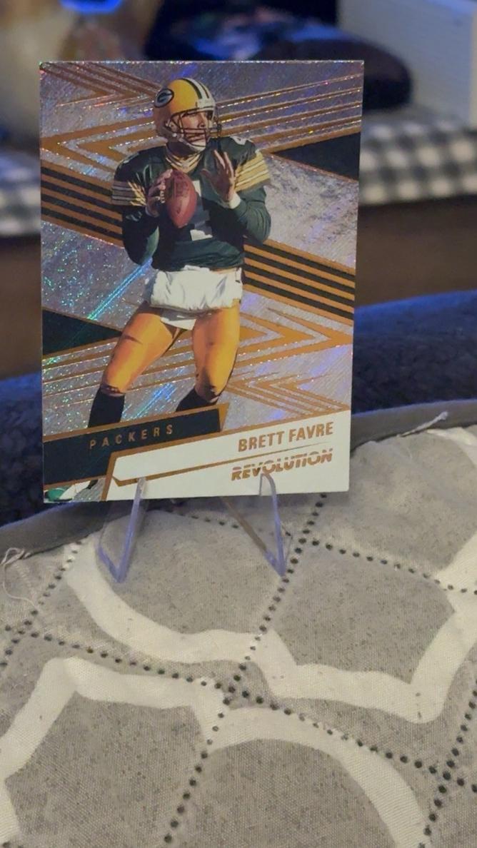 2025 Panini Revolution Football Brett Favre #90 PSA 10