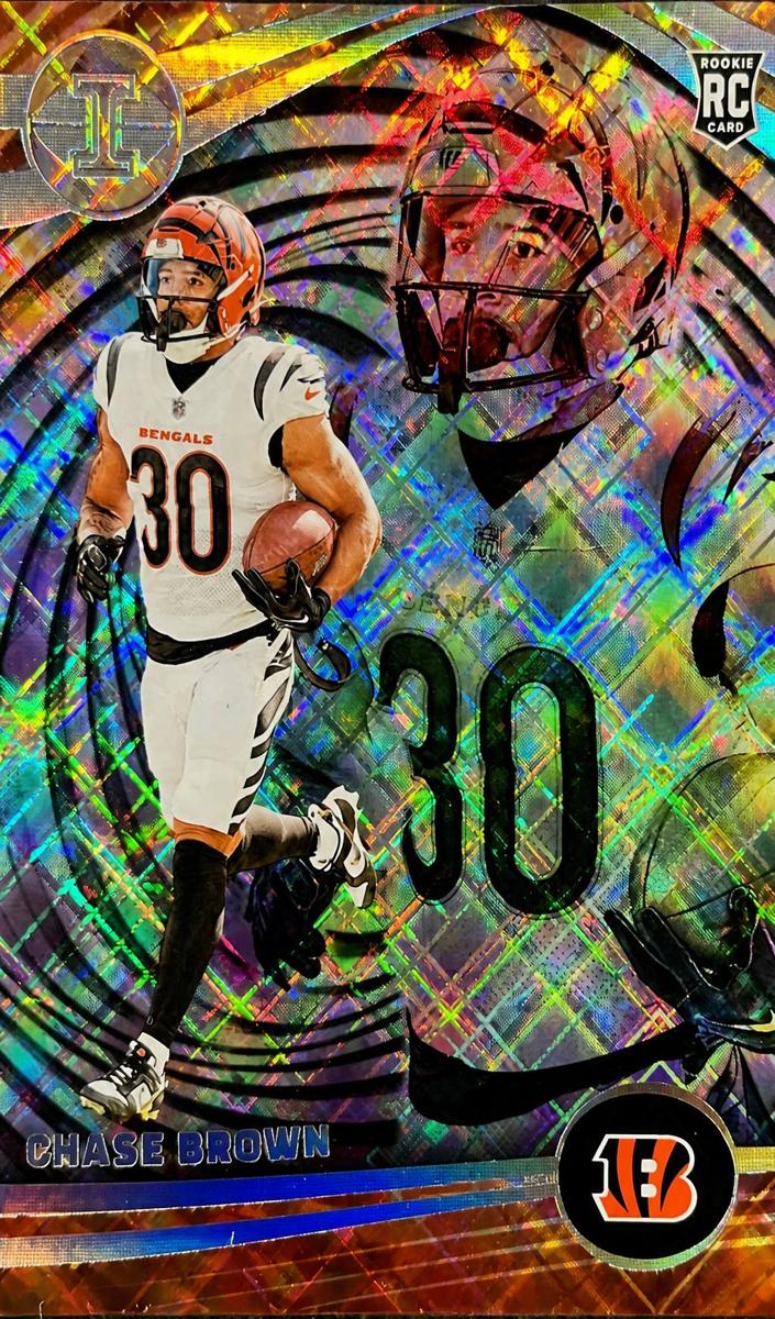 2023 Panini Illusions Football Trophy Collection Diamond Chase Brown #23