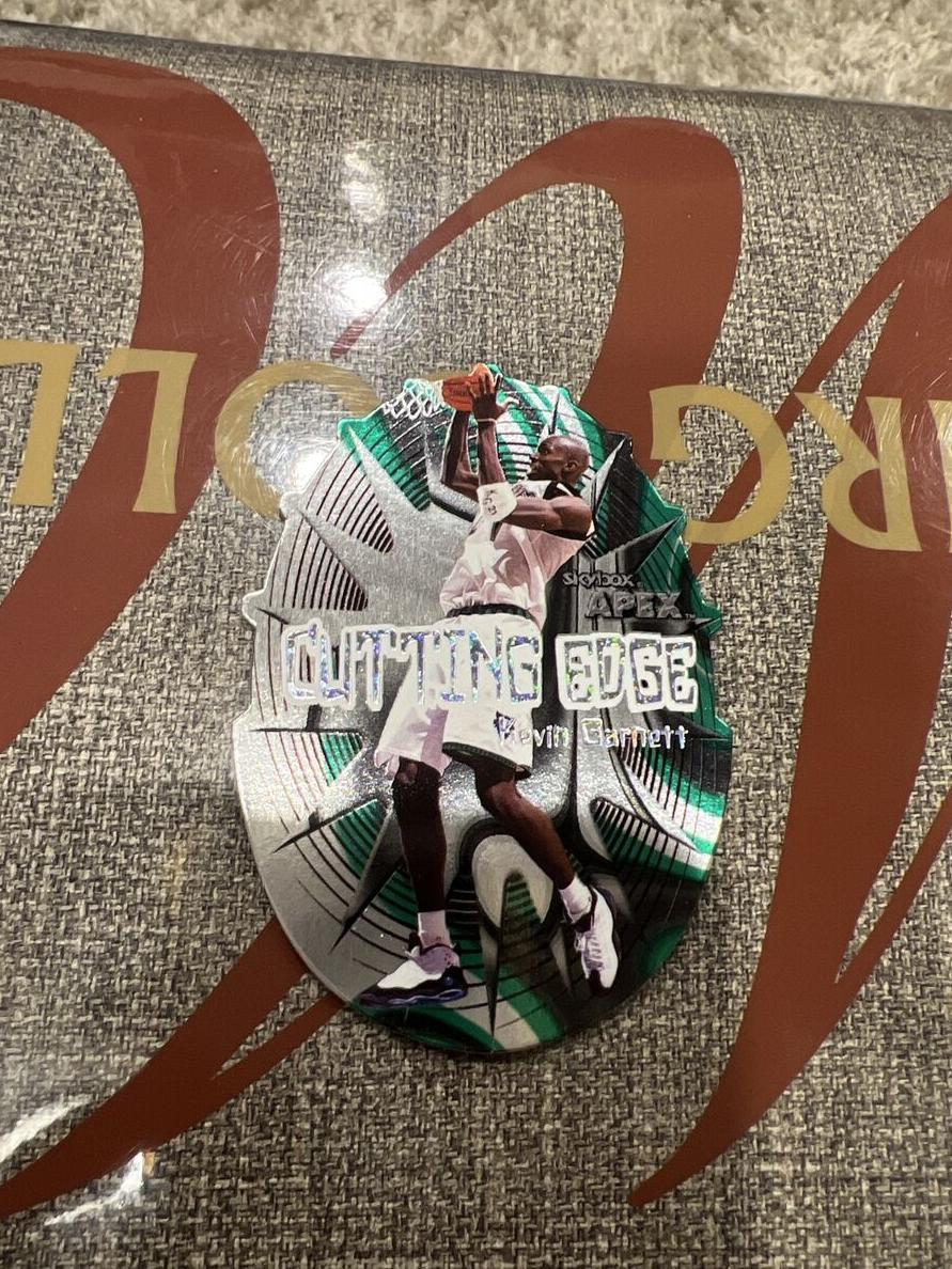1999 Skybox Apex Basketball Kevin Garnett #6