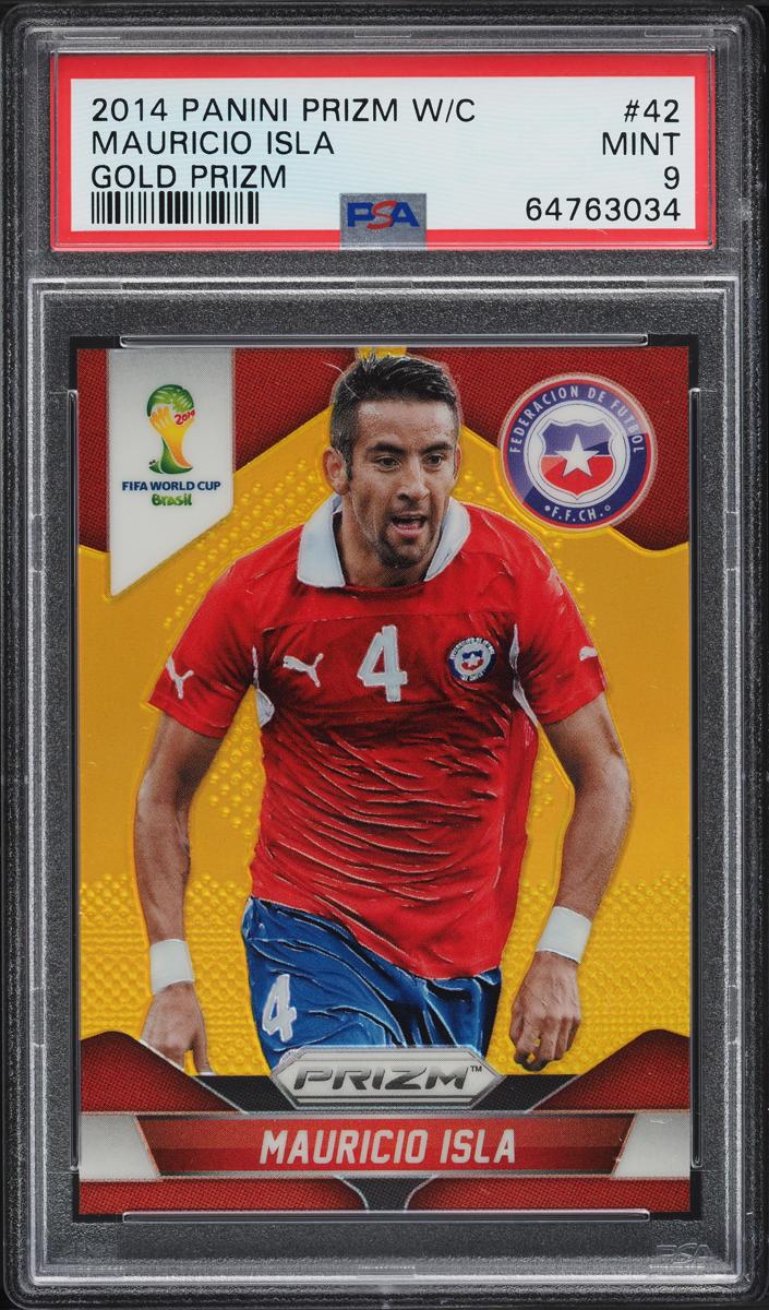 2014 Panini Prizm World Cup Soccer Gold Mauricio Isla #42 PSA 9