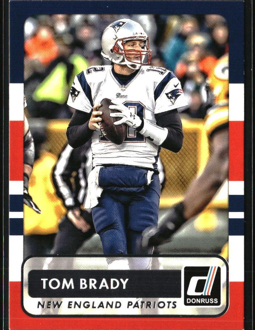 2015 Panini Donruss Football Tom Brady #22 PSA 8