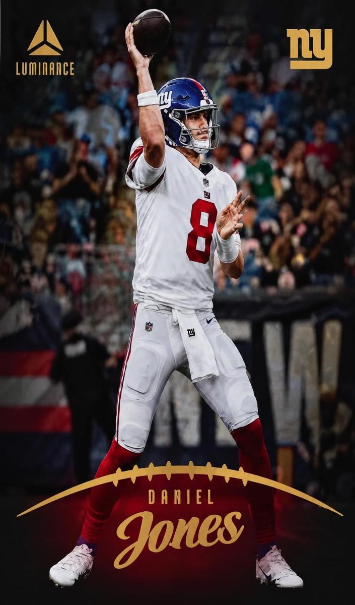 2023 Panini Luminance Football Red Daniel Jones #52