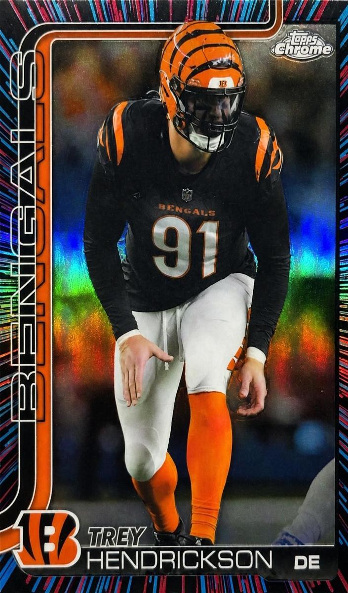 2025 Topps Chrome Football Neon Pulse Refractor Trey Hendrickson #65