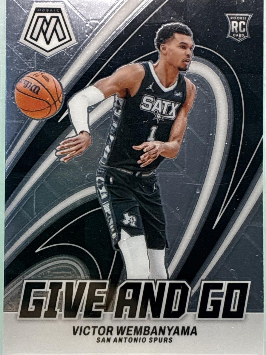 2023 Panini Mosaic Basketball Victor Wembanyama #12 PSA 9