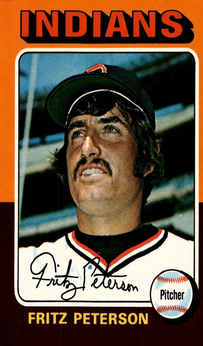 1975 O-Pee-Chee Baseball Fritz Peterson #62 PSA 8