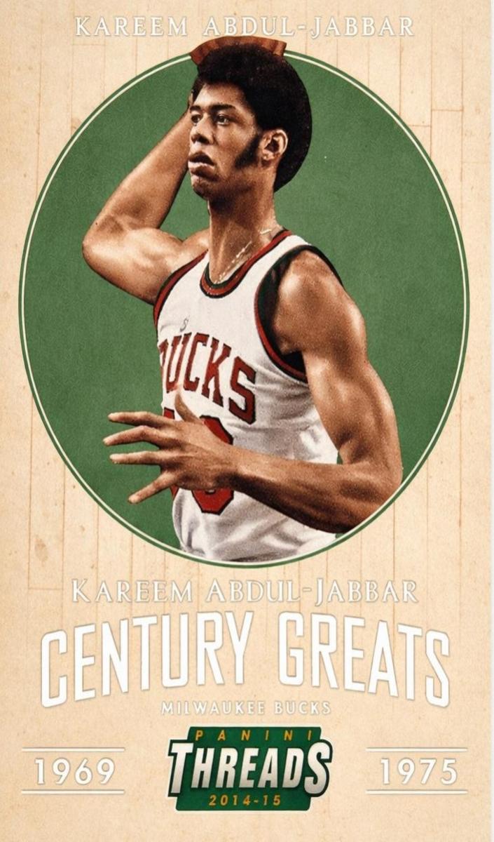 2014 Panini Threads Basketball Kareem Abdul-Jabbar #10 CGC 9