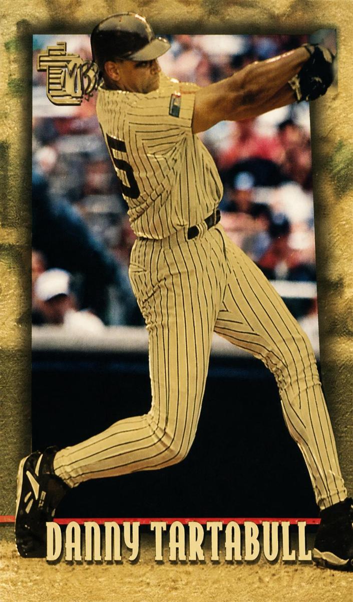 1995 Topps Embossed Baseball Golden Idols Danny Tartabull #39