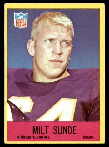 1967 Philadelphia Football Milt Sunde #105 PSA 7