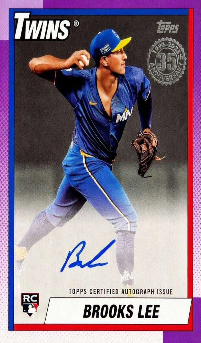 2025 Topps Baseball Brooks Lee #90B2-BL PSA 8