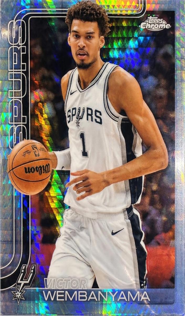 2025 Topps Chrome Basketball Prism Refractor Victor Wembanyama #221