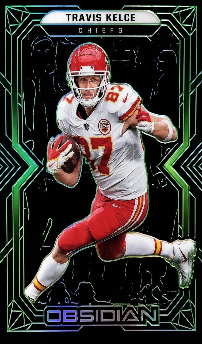 2022 Panini Obsidian Football Electric Etch Green Travis Kelce #59