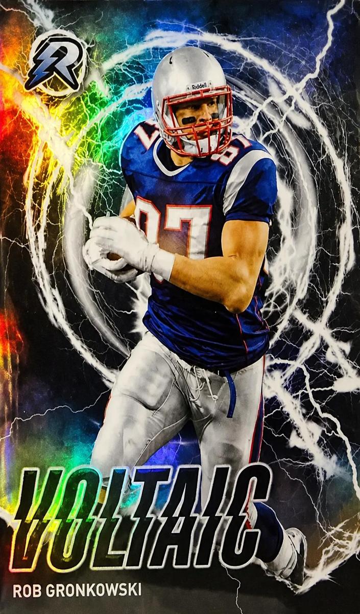 2023 Topps Composite Football Refractor Rob Gronkowski #RV-19
