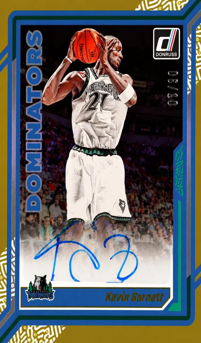 2023 Panini Donruss Basketball Gold Kevin Garnett #DA-KGM