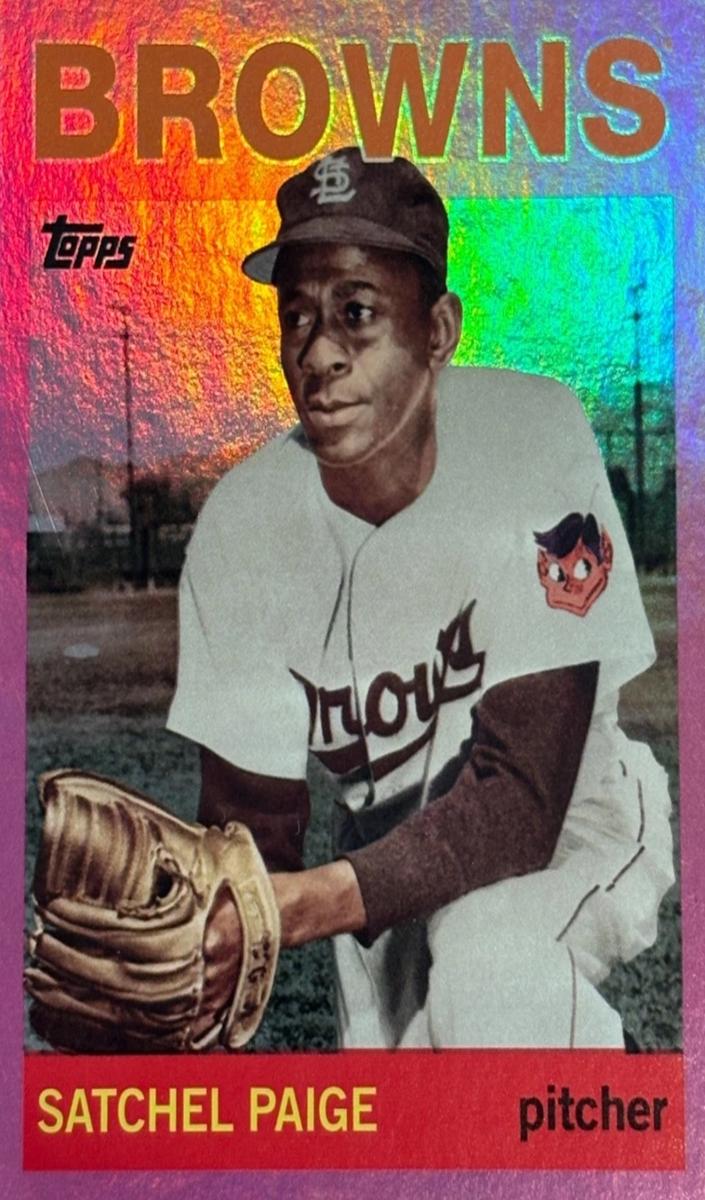 2025 Topps Archives Baseball Pink Foilboard Satchel Paige #62