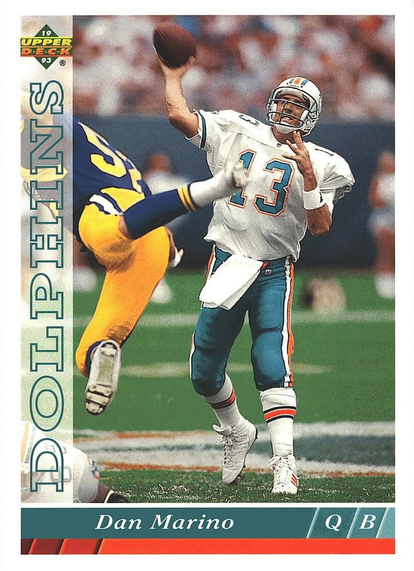 1993 Upper Deck Football Dan Marino #139 PSA 9