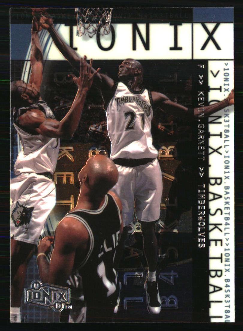 1999 Upper Deck Ionix Basketball Kevin Garnett #31