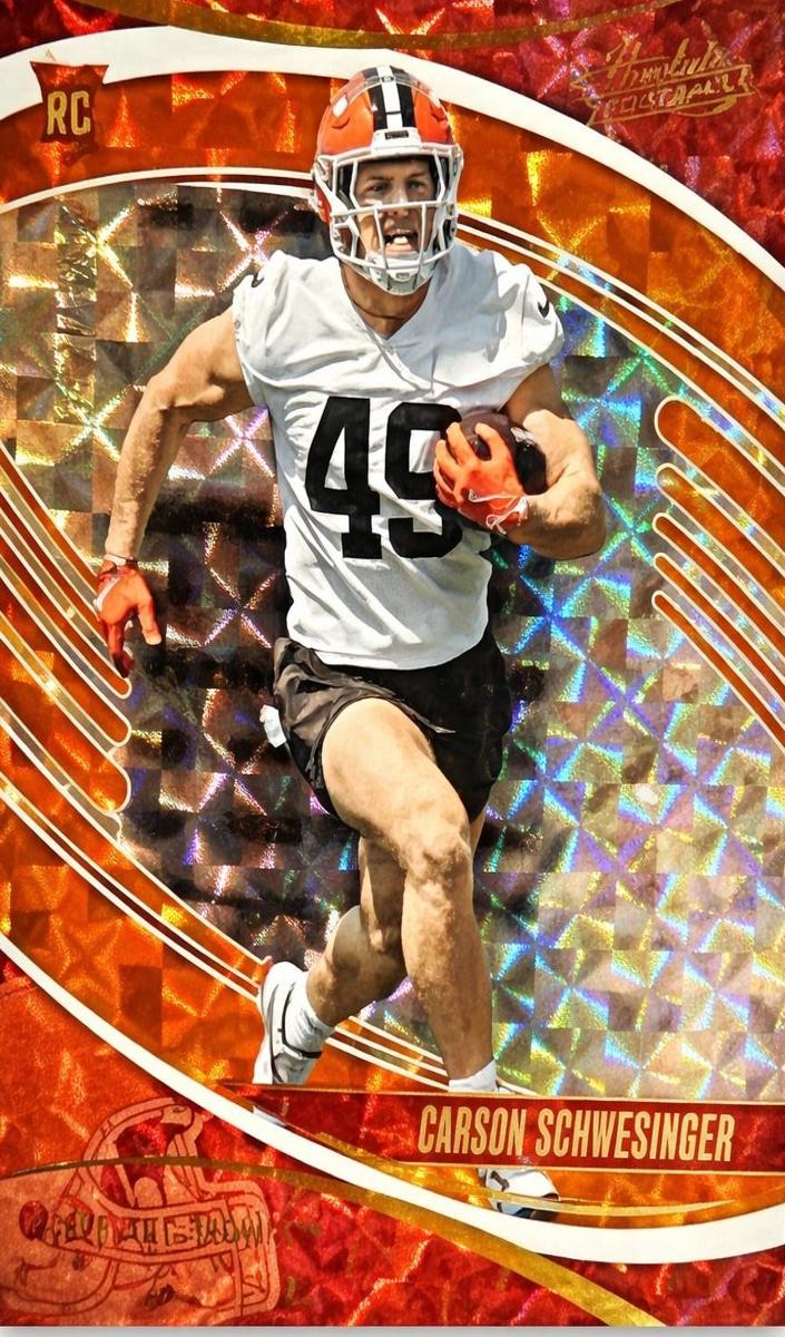 2025 Panini Absolute Football Orange Mosaic Carson Schwesinger #112