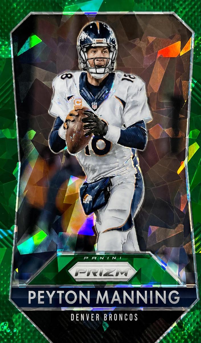 2015 Panini Prizm Football Green Prizm Peyton Manning #18 PSA 9