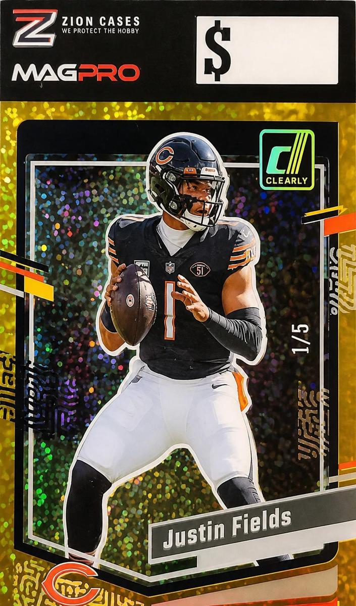 2023 Panini Clearly Donruss Football Holo Gold Justin Fields #10 PSA 10