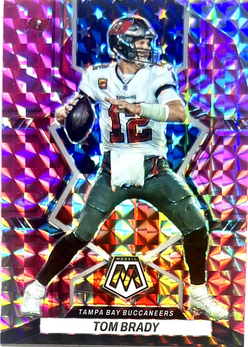 2022 Panini Mosaic Football Camo Pink Tom Brady #251