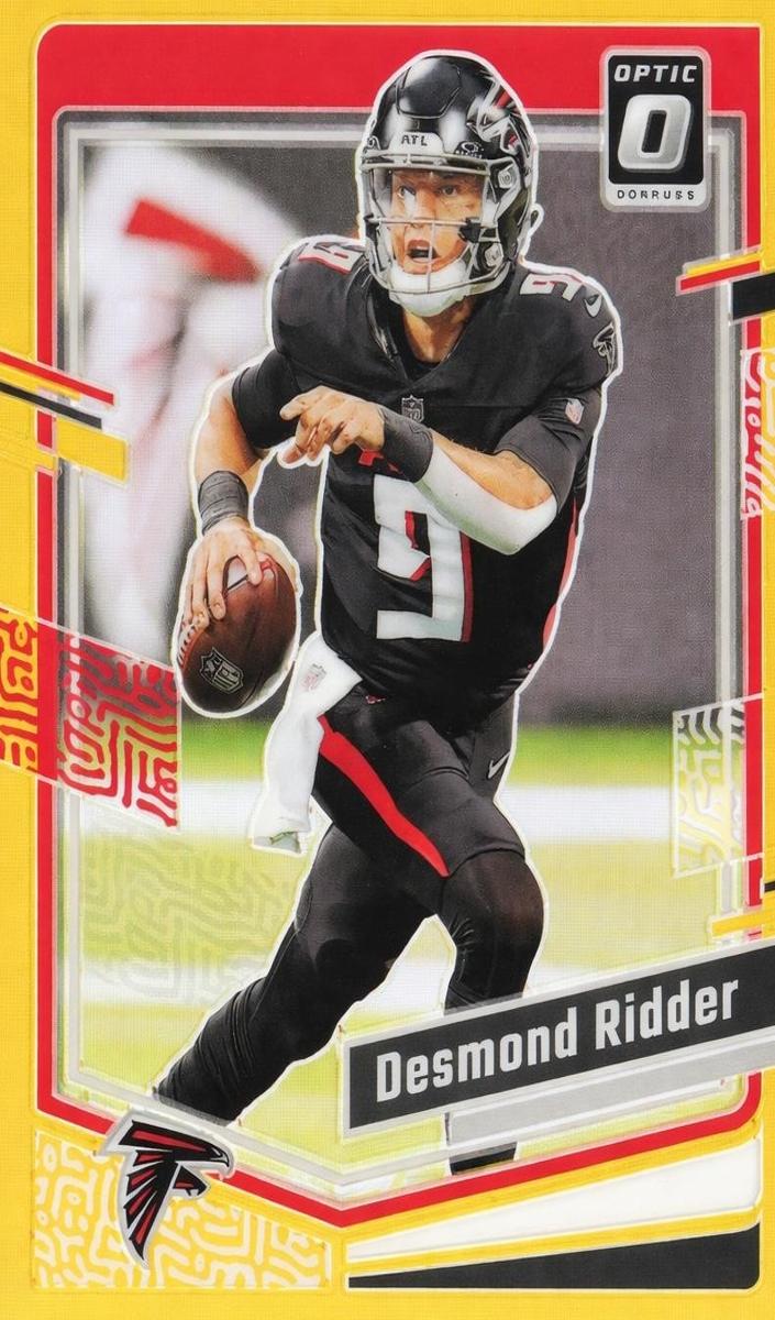2023 Donruss Optic Football Gold Desmond Ridder #9