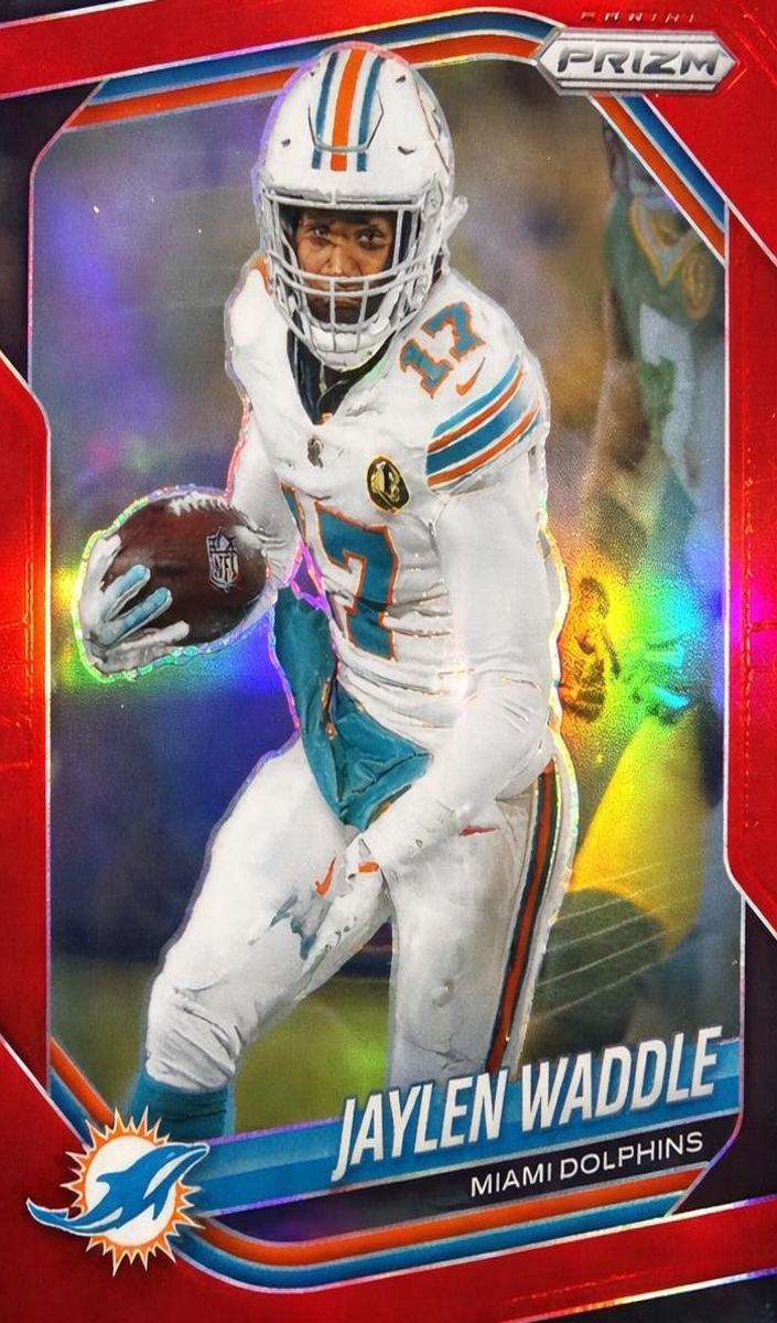 2025 Panini Prizm Football Red Jaylen Waddle #172