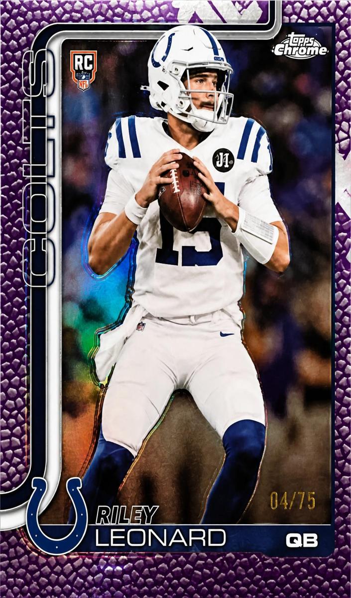 2025 Topps Chrome Football Football Leather Purple Refractor Riley Leonard #318