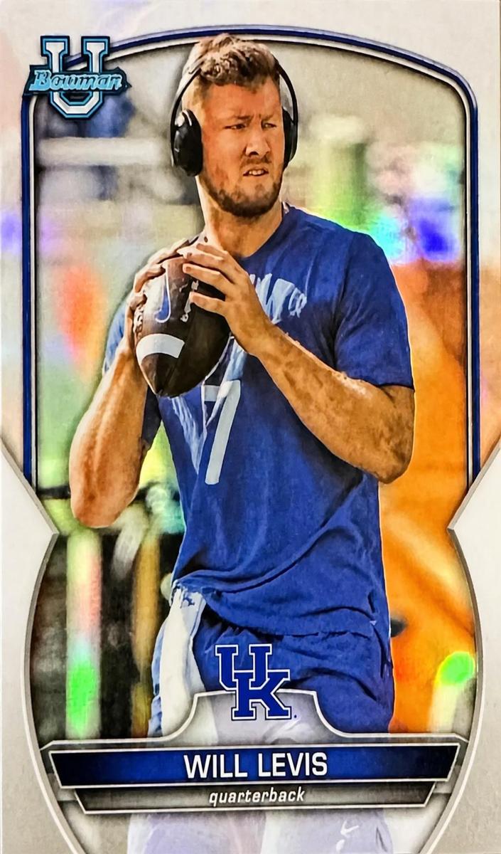2022 Bowman University Chrome Football Refractor Will Levis #5 PSA 8