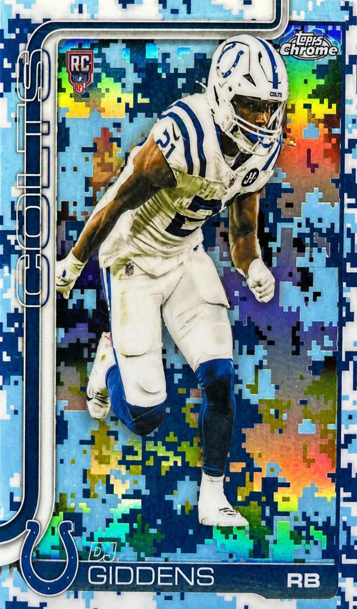 2025 Topps Chrome Football Team Camo Variation DJ Giddens #390