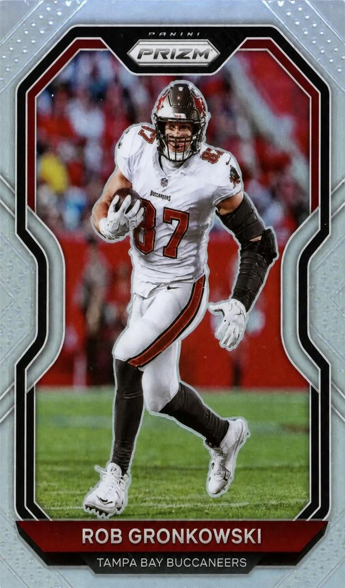 2020 Panini Prizm Football Silver Prizm Rob Gronkowski #256 PSA 9