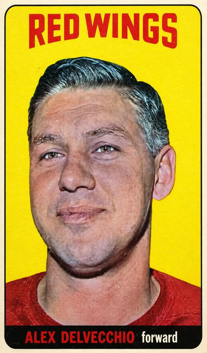 1964 Topps Hockey Alex Delvecchio #95 SGC 7