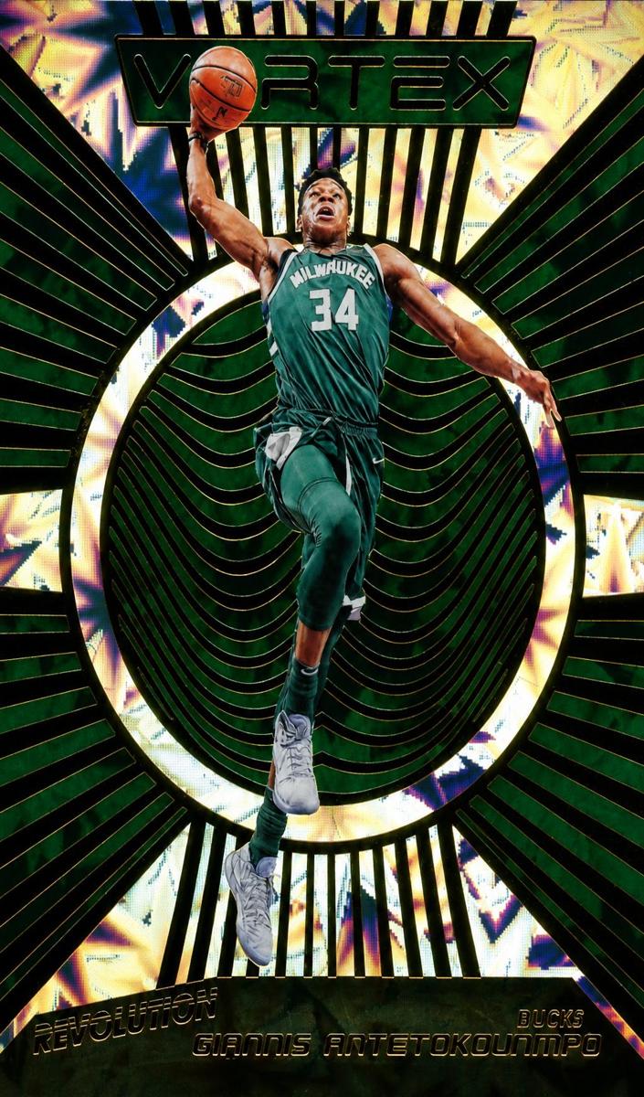 2018 Panini Revolution Basketball Impact Giannis Antetokounmpo #21 PSA 10