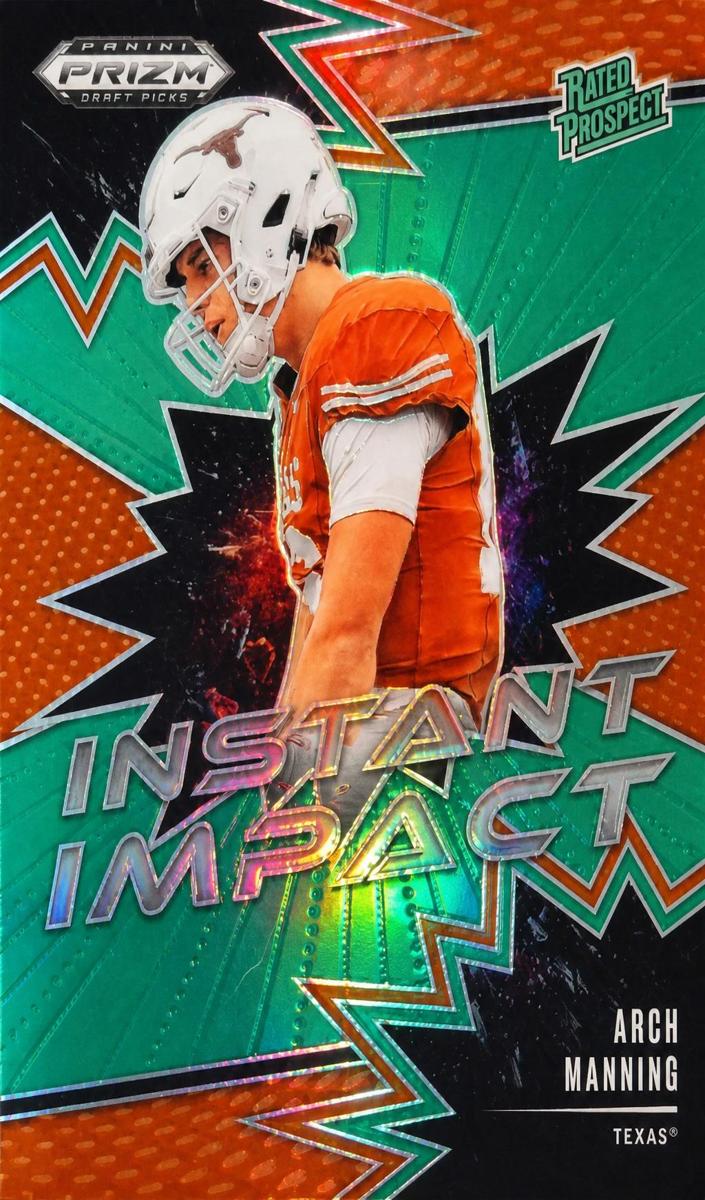 2025 Panini Prizm Draft Picks Football Green Arch Manning #II-AMG PSA 9
