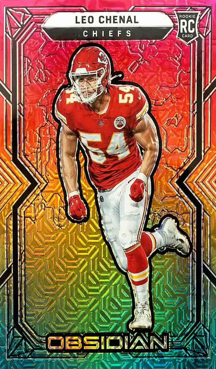 2022 Panini Obsidian Football Electric Etch Neon Mojo Leo Chenal #184 PSA 10