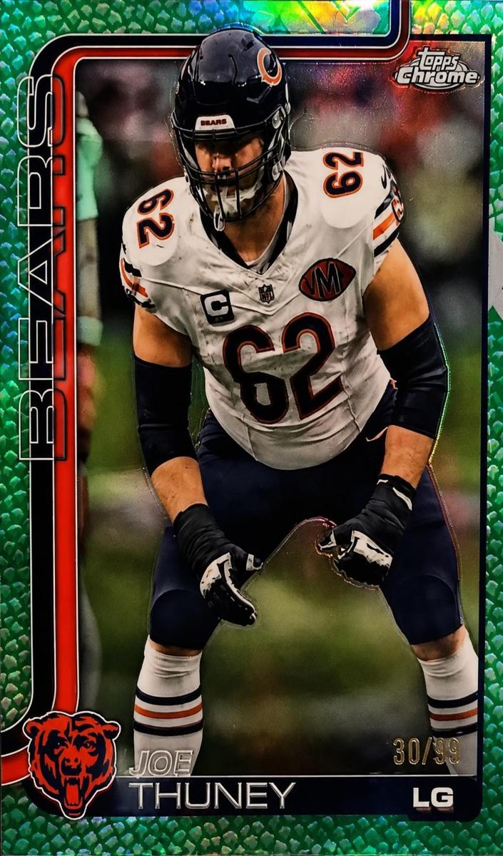 2025 Topps Chrome Football Football Leather Green Refractor Joe Thuney #50